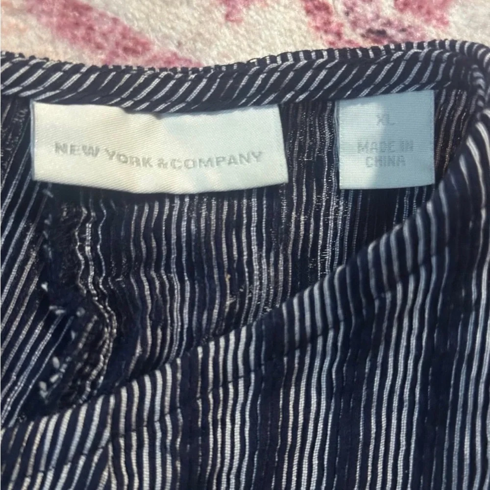 New York & Company beautiful cropped